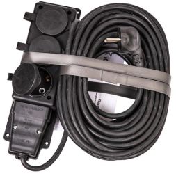 Удлинитель на каучуковой колодке 3х15м 16А IP44 250В 4кВт каучук КГ 3х2.5 черн. УХз16 Россия КОСМОС YKsm15m-3g(16A)KG-B