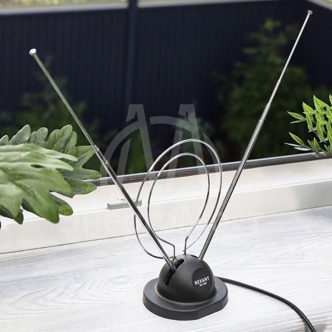 Антенна ТВ комнатная RX-100 телескопич. на подставке с кольцом VHF; UHF 47-860MHz REXANT 34-0100