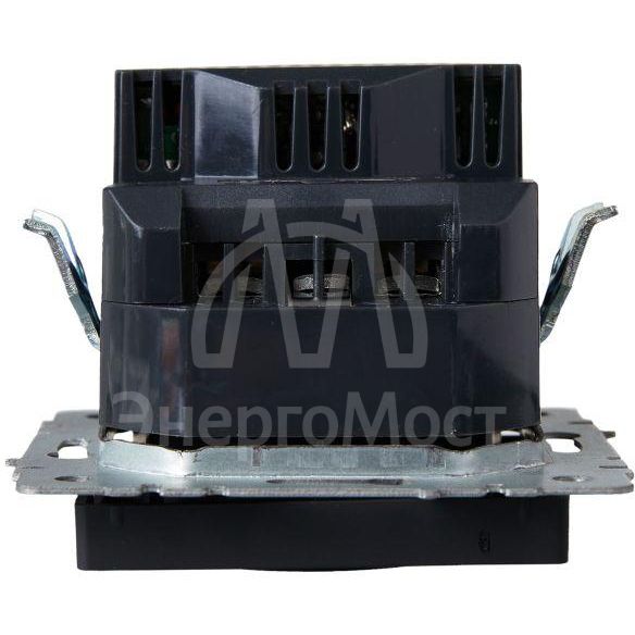 Розетка BRITE РЮш10-1-БрГ 16А с USB A+A 2.1А с заземл. защ. шторки графит IEK BR-R14-16-U21-D21-K53