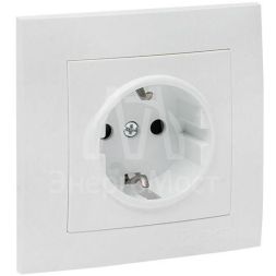 Розетка 1-м СП Валенсия 16А IP20 с заземл. защ. шторки бел. PROxima EKF EWR16-028-10
