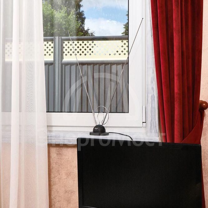 Антенна ТВ комнатная RX-105 телескопич. на подставке с кольцом VHF; UHF 47-860 MHz REXANT 34-0105