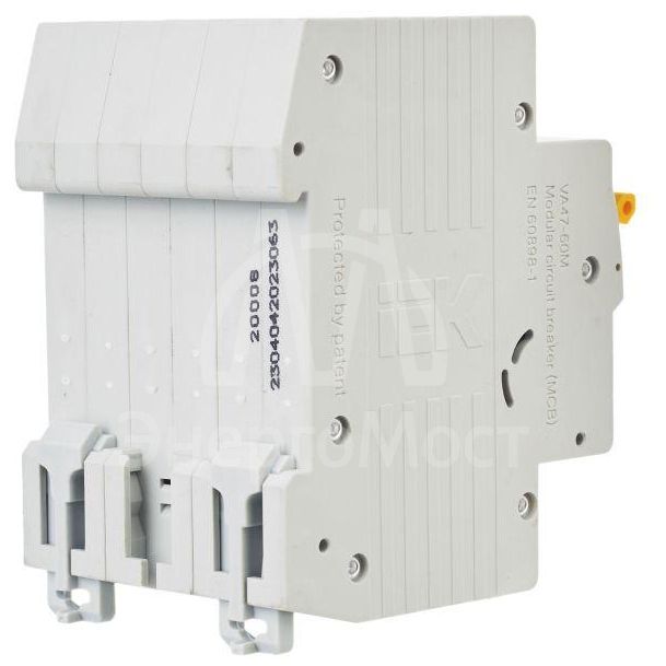 Выключатель автоматический модульный 3п C 63А 6кА ВА47-60M IEK MVA31-3-063-C