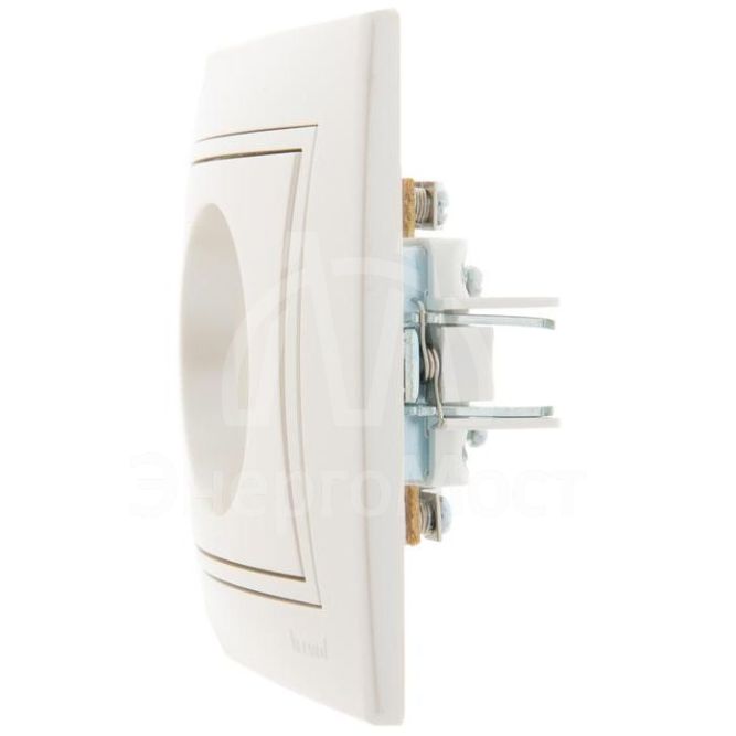 Розетка TV СП Мира проходная жемчуж. бел. перламутр LEZARD 701-3030-129